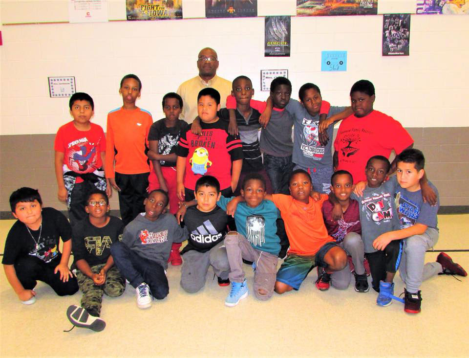 volunteer organizations for youth Des Moines IA